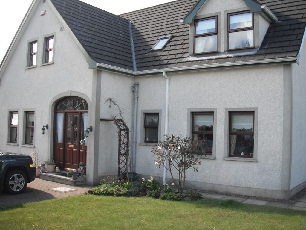 Narrow Gauge B&B Ballymoney Exterior photo