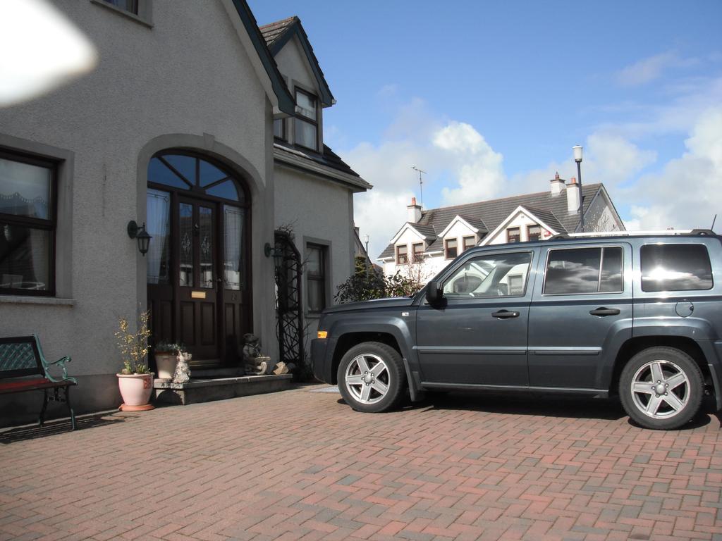 Narrow Gauge B&B Ballymoney Exterior photo
